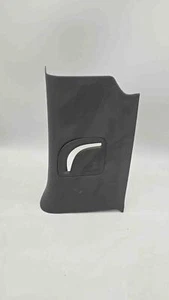 2019 - 2025 CHEVROLET SILVERADO 1500 LEFT C PILLAR TRIM COVER PANEL 84640144 - Picture 1 of 3