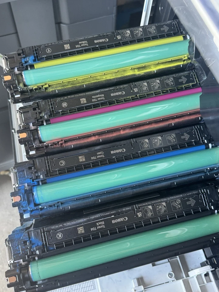 imageRUNNERDVANCE DXC477iF Set Batería y Unidad de Desarrollador Foto 1 de 3