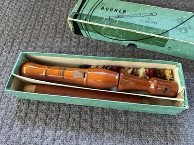 复古 Hohner F Alto 音乐唱会录音机 带原装盒 德国制造 — 第 1/4 张图片