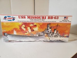 USS Missouri BB-63 Ship 16" Long Model Kit 1/665 w/Display Stand by Atlantis NEW - Picture 1 of 10