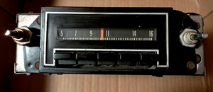1971 CHEVROLET AM RADIO 11HPB1 1970s Chevy push button Vega Chevelle Impala Etc - Picture 1 of 6