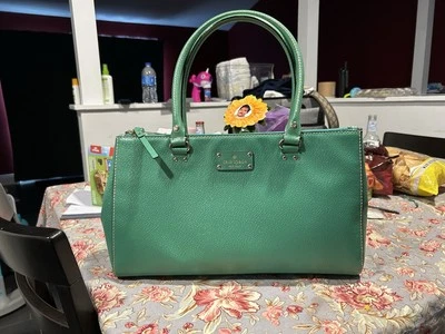 Bolso de hombro Kate Spade Wellesley Martine de cuero, verde Verna Foto 1 de 4