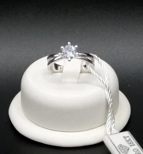0,50 CT ANELLO SOLITARIO MODELLO VALENTINO ORO BIANCO 18 KT TIT 750 BRILLANTE - Foto 1 di 7