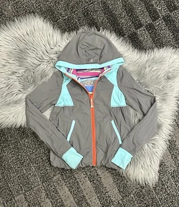 IVIVVA by LULULEMON Girls Grey/Striped Reversible Zip-Up Hooded Jacket Size 8 - Picture 1 of 3