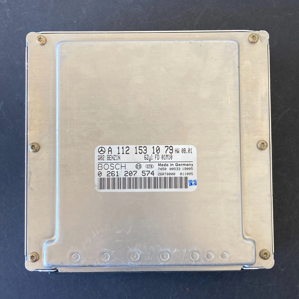 2001-2004 01-04 Mercedes-Benz SLK320 C320 ECU/PCM/ECM A1121531079/0261207574 Foto 1 de 4