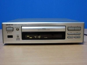 ONKYO C-711M CD player INTEC275 maintenanced In good working condition F/S - Bild 1 von 3