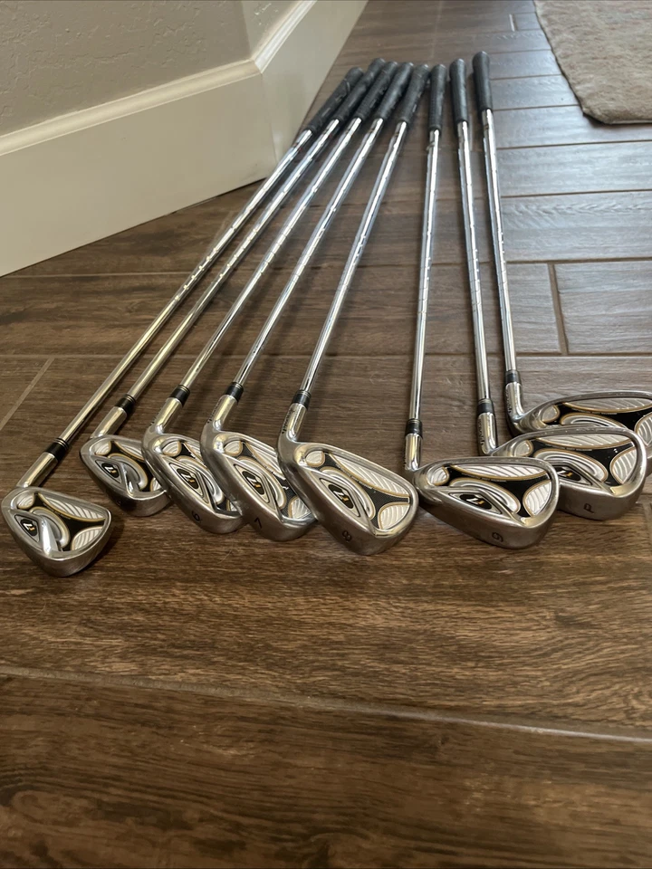 Set of 8 Taylormade R7 Iron 4-9 PW + AW T-Step 90 S-Flex Steel Shafts RH - Image 1 of 4