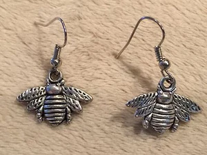 Cute New Tibetan Silver Bumble Bee Charm Hook Dangle Drop Earrings - Picture 1 of 2