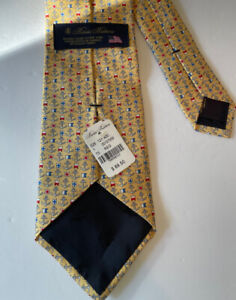 BROOKS BROTHERS YELLOW Anchors Sailing flags SILK NECKTIE NWT