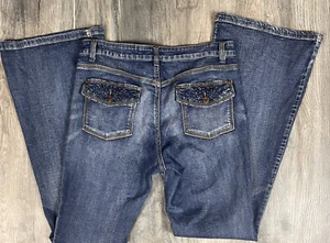 VINTAGE CACHE WOMENS DENIM EMBELLISHED CRYSTALS POCKETS FLAIR JEANS SIZE 12 EUC - Picture 1 of 9