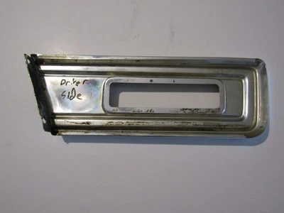 1981-1990 Dodge Ram drivers side front fender molding 150,250,350,Ramcharger - Image 1 of 4