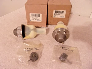 NEW NOS GENUINE GM LOWER CONTROL ARM BALL JOINT KIT #12383410 1995 - 2000 TRUCK - Picture 1 of 3