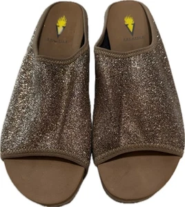 Volatile Bronze/Brown Glitter Wedge Sandals Women's Size 8 - Picture 1 of 8
