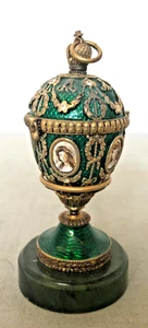 Vintage Sterling Silber mit grüner Guilloche Emaille Osterei m. Palast innen. - Bild 1 von 22