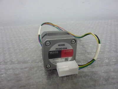 MOTOR PASO A PASO ORIENTAL VEXTA PX243-03A 2 fases 1,8° 12V 0,31A (23636) Foto 1 de 4