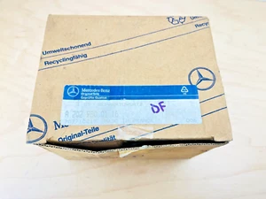 NUEVO Mercedes w124 w201 w210 r129 kit de rodamiento de rueda PARTE TRASERA 2029800116 DE FÁBRICA - Imagen 1 de 5