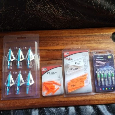 🏹 Blazer Bohning F Levas/Vueltas Naranja+Blanco/Nocks iluminados/Cabezas anchas Foto 1 de 4