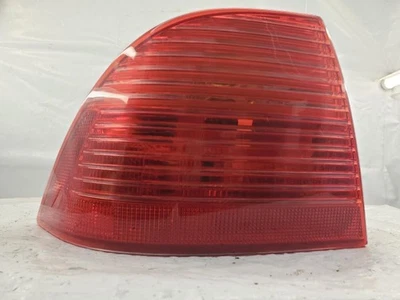 Luz trasera para conductor VIN E sedán de cuarto dígito compatible con 06-10 SAAB 9-5 1339366 Foto 1 de 4