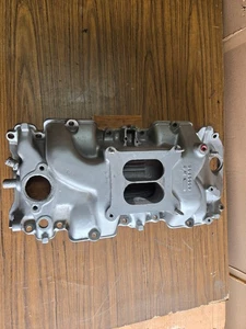 Corvette Intake Manifold 3885069 - Used - Bild 1 von 17