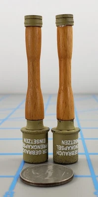 DID Burk Segunda Guerra Mundial Alemán Afrika korps 2 granadas de metal y madera escala 1/6 juguetes soldado Foto 1 de 2