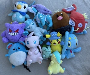 Lotto Peluche Pokemon Collezione 12 Totali (leggero sporco) Usati più alti 10” - Foto 1 di 2