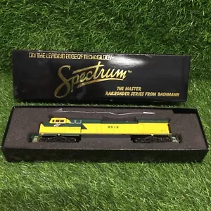 Bachmann Spectrum Spur N Chicago & Northwestern GE Dash 8-40 angetriebene Lokomotive - Bild 1 von 12