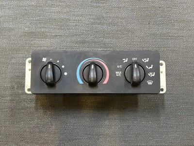 Controladores de clima Ford Super Duty 1999-2004 F81H-19-E764-A Foto 1 de 4