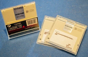 3 off Used 230Mb 3.5" Rewritable Optical Disk (90mm) - various makes. - Photo 1/2