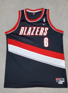 VTG NIKE TEAM MEN SIZE XL PORTLAND TRAILBLAZERS #6 BONZI WELLS STITCHED JERSEY  - Picture 1 of 4