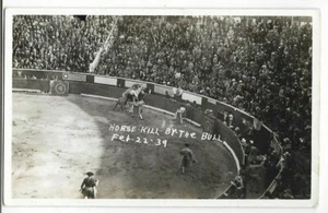 RPPC, (PELEA DE TOROS MEXICANA), MATAR A CABALLO POR EL TORO ~ 22 DE FEBRERO DE 1939 - Imagen 1 de 1