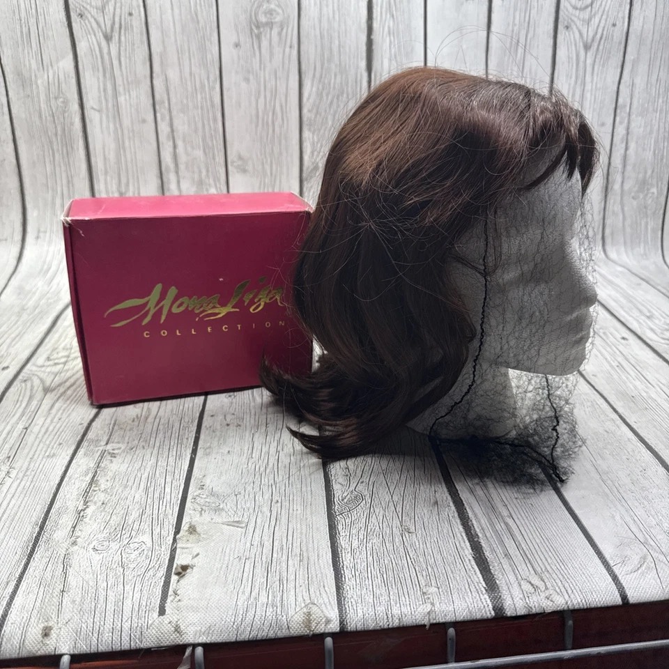 Mona Lisa  Wig READ DESCRIPTION Rachel 33 - Image 1 of 4