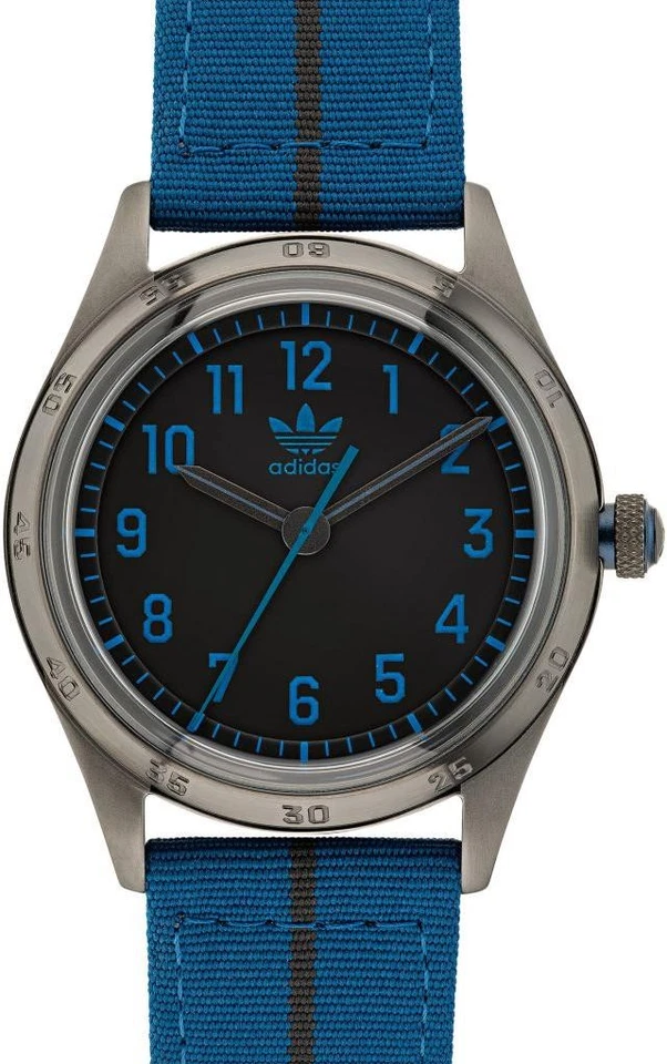Reloj Adidas Originals Cuatro Cuadros Negros Unisex Foto 1 de 1