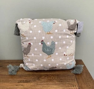 NEXT Chicken cushion Embroidered hen green 100% Cotton 43cms X 43cms - BNWT - Picture 1 of 2