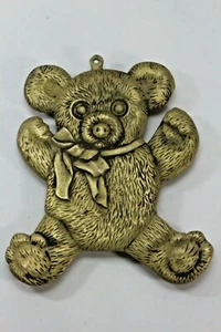Remache de oso de peluche de latón macizo 1983 vintage, soporte para olla caliente. 7,5" X 6". - Imagen 1 de 6