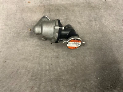 MONTAJE TERMOSTATO YAMAHA FJR1300 Foto 1 de 4