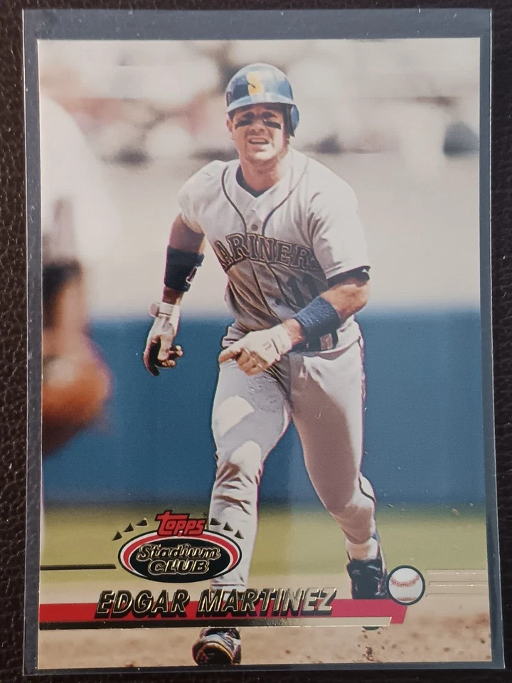 EDGAR MARTINEZ SEATTLE MARINERS 1993 TOPPS STADIUM CLUB BASEBALL CARD #331 - Image 1 of 1