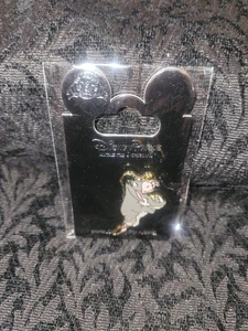 NEU Vintage 2006 Disney Booster Collection Eeyore & Bee Trading Pin - Bild 1 von 2