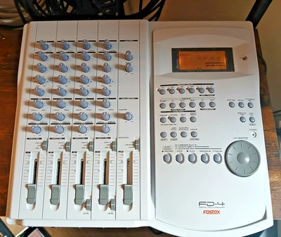 FOSTEX FD-4 Digital Multitracker & Mixer WITH 80GB HDD INSATALLED FULLY WORKING - Image 1 of 4