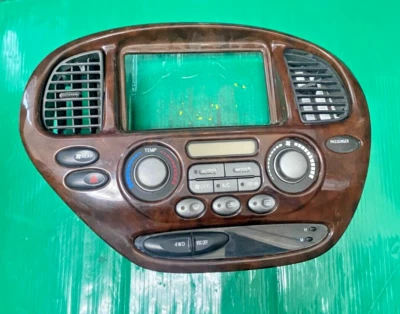 2001-2002 Toyota Sequoia AC Heater Climate Control - Image 1 of 4