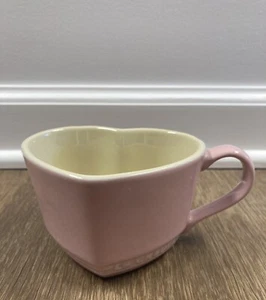 "Satin Pink" LE CREUSET 8 Oz Heart Shaped Mug Stoneware NWT Tea Cup - Picture 1 of 5