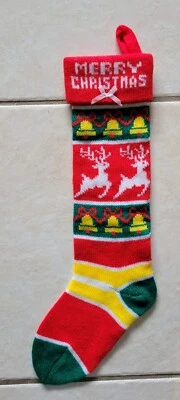 Medias de vacaciones 20"×5" "Feliz Navidad".Nunca usadas  Foto 1 de 4