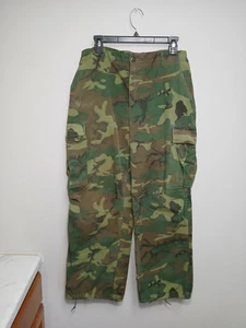 Vintage US Army 1969 Vietnam War Era Tropical Camo Poplin Class 2 Cargo Pants - Bild 1 von 9