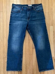 Wrangler Jeans Herren 36x30 Relaxed Boot Cut Denim Western Classic Fit Hose - Bild 1 von 6