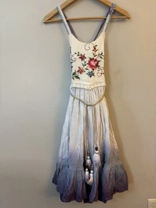 Girls Size 10/12 Dress Beautiful One Of A Kind Unbranded Embroidered W Open Back - Picture 1 of 10