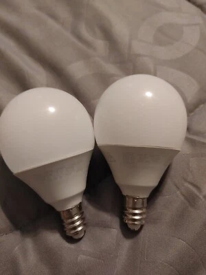 2-PACK - Ikea SOLHETTA LED Bulb E12 450 Lumen 2700 K, Globe Opal 2.8 W - NEW - Image 1 of 4