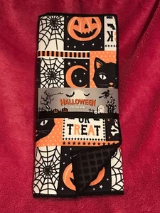 Halloween Trick or Treat 15” x 20” Polyester KItchen Dish Drying Mat NEW! - Picture 1 of 2