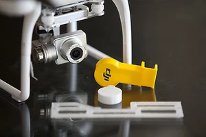 DJI Phantom 2 V+ Flight Kit YELLOW - Lens Cap - Gimbal Lock & Guard 3d printed - Picture 1 of 9