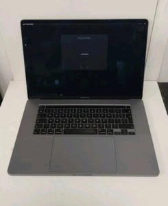 MacBook Pro 16" 2019 Touch Bar Apple - Core i7 2.6Ghz, 16GB RAM, 512GB SSD A2141 - Afbeelding 1 van 19