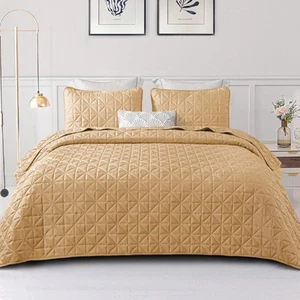 Quilts Twin Size Bedding Set with Stitched Grid Pattern, Lightweight Summer C... - Picture 1 of 6