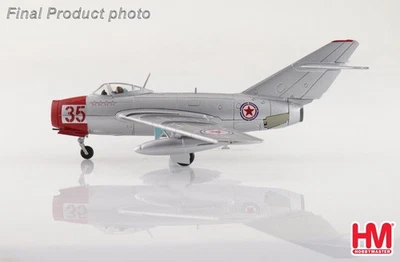 Hobby Master HA2428, MIG-15bis Red 35, Chinese People's Volunteers AF, 1950s - Image 1 of 4